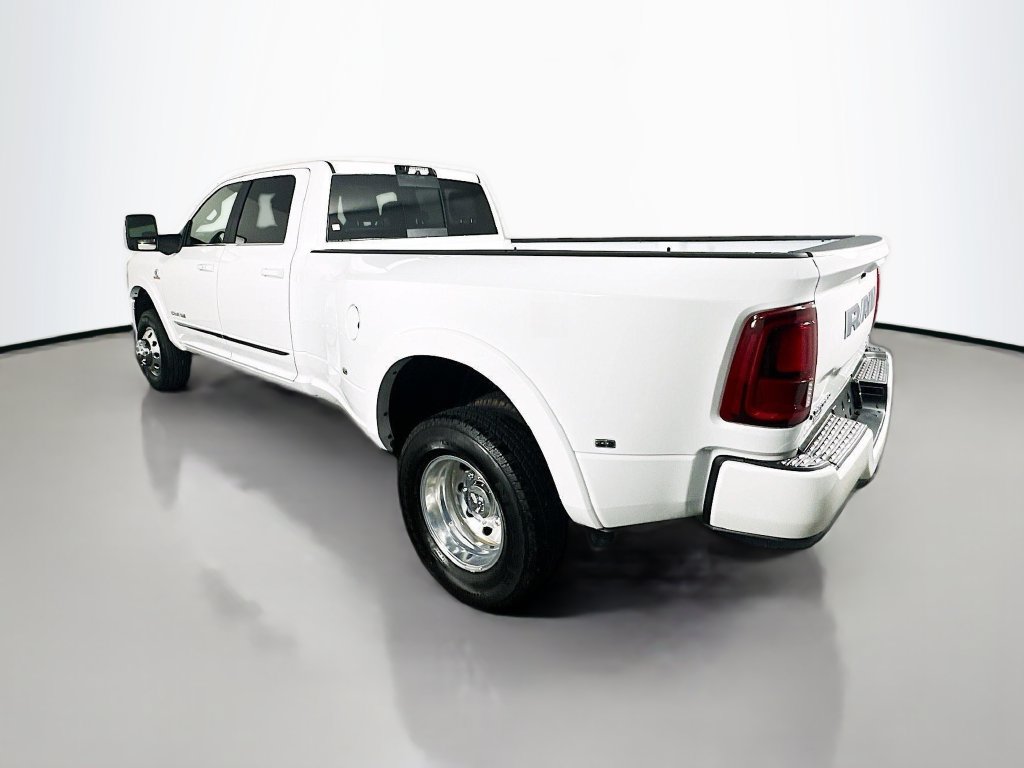 New 2026 RAM 3500 Limited w/ Towing Technology Group AWD/4WD image 5