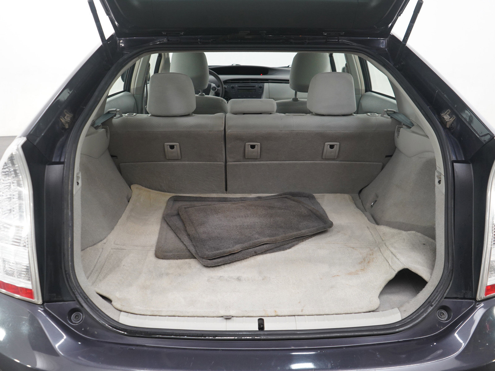 Used 2010 Toyota Prius Two image 16