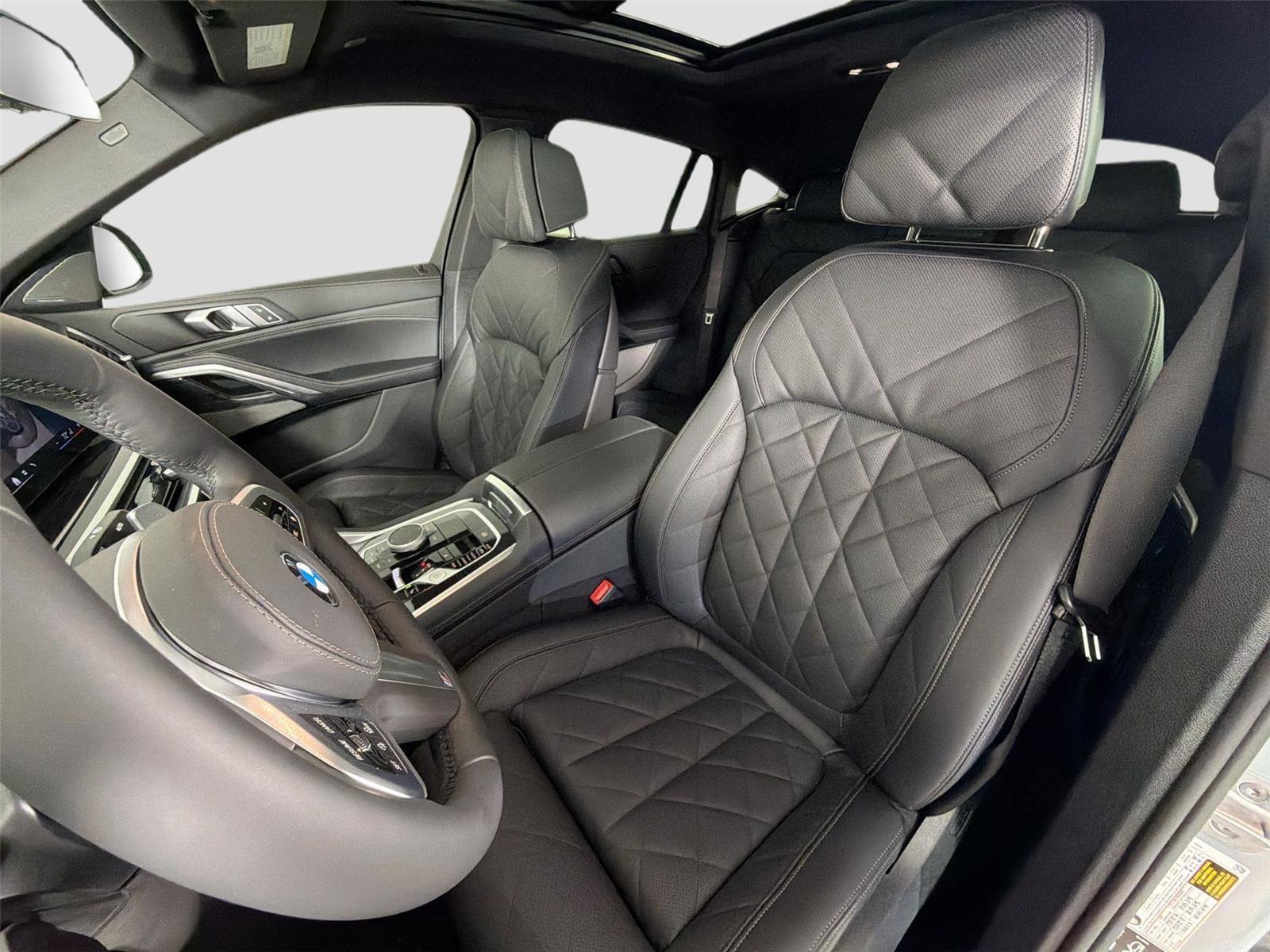 New 2026 BMW X6 xDrive40i w/ Climate Comfort Package image 20