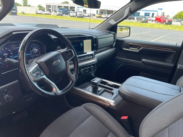 Used 2023 Chevrolet Silverado 1500 LT Trail Boss w/ Protection Package AWD/4WD image 29