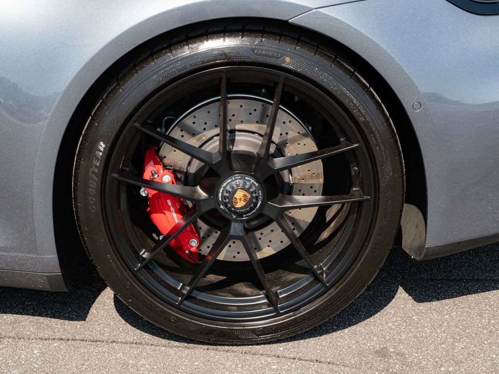 Certified 2026 Porsche 911 Carrera GTS RWD image 33