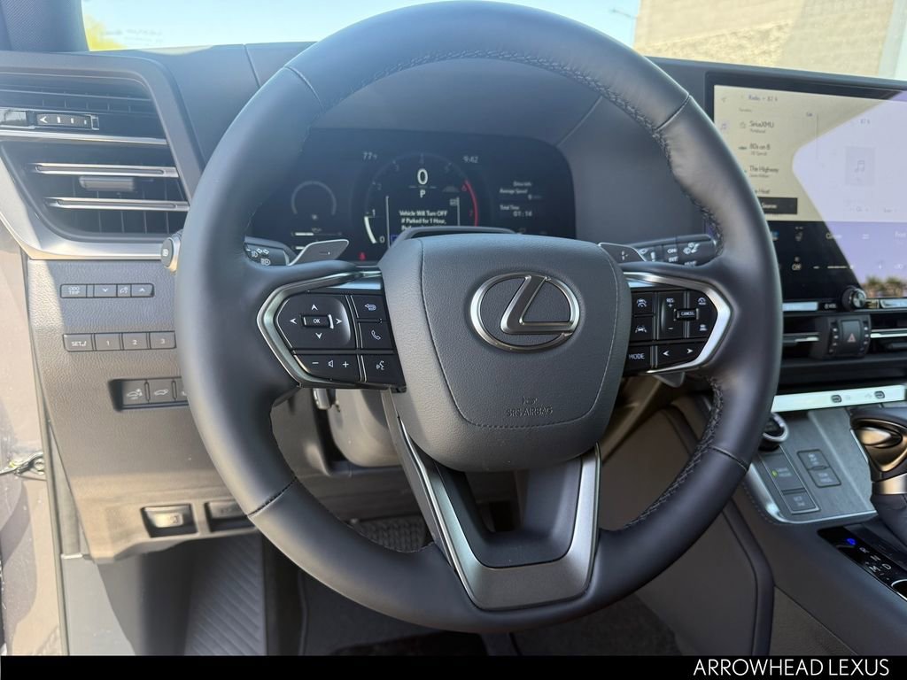 Used 2026 Lexus GX 550 w/ Accessory Package (31) AWD/4WD image 14