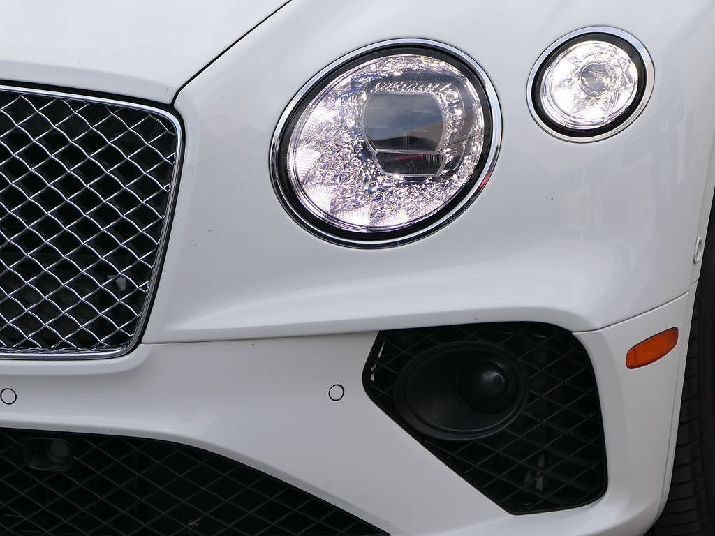 Used 2023 Bentley Continental GT Mulliner AWD/4WD image 7
