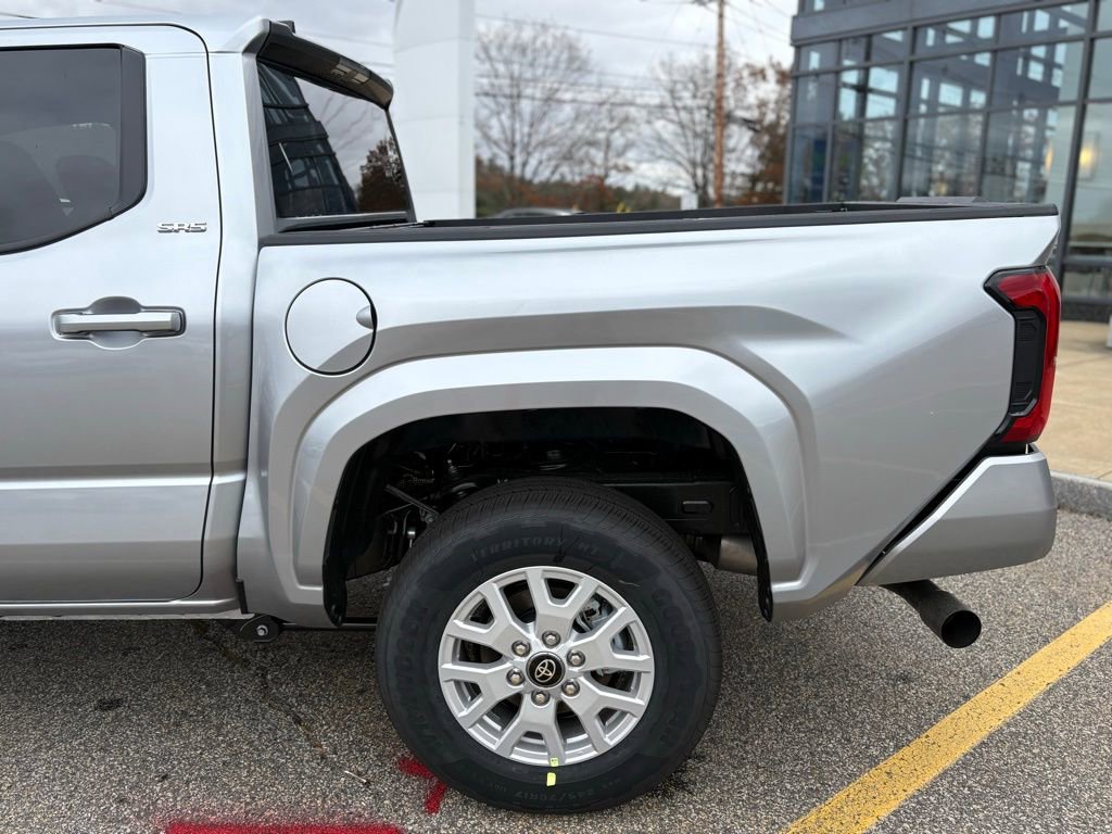 New 2025 Toyota Tacoma SR5 image 4