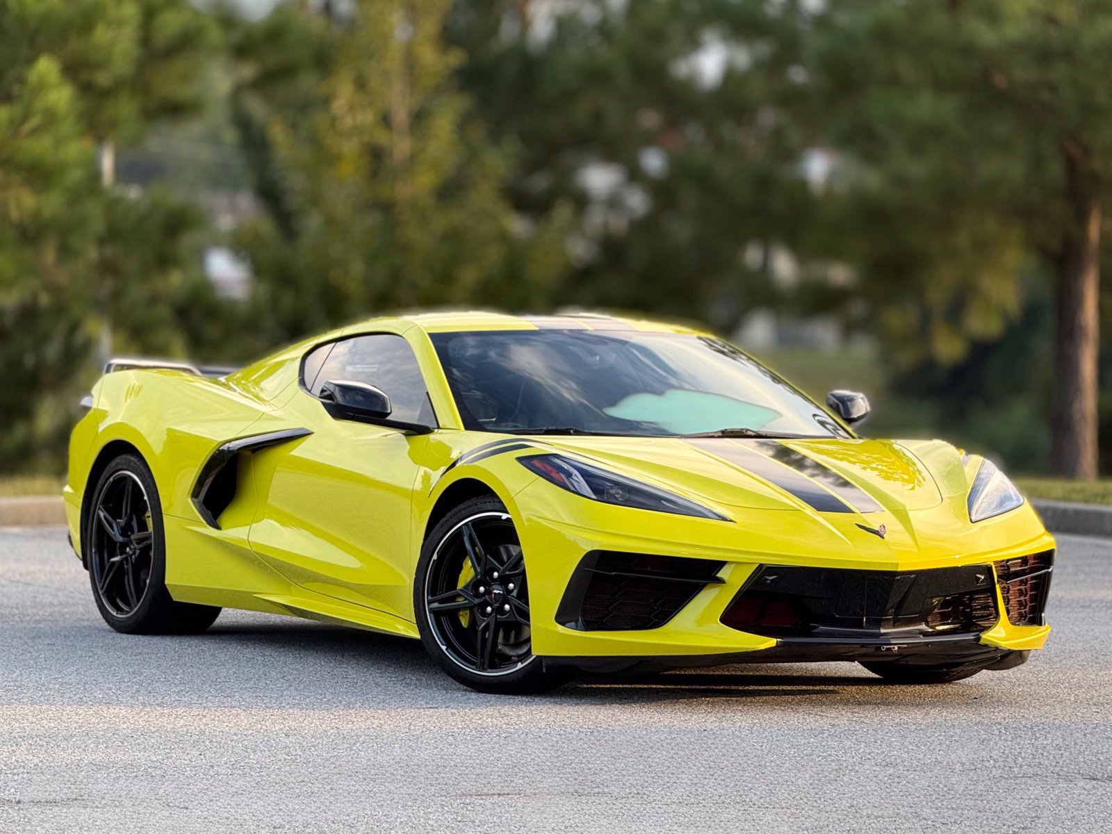 Used 2021 Chevrolet Corvette Stingray Preferred Cpe w/ Battery Protection Package RWD image 13