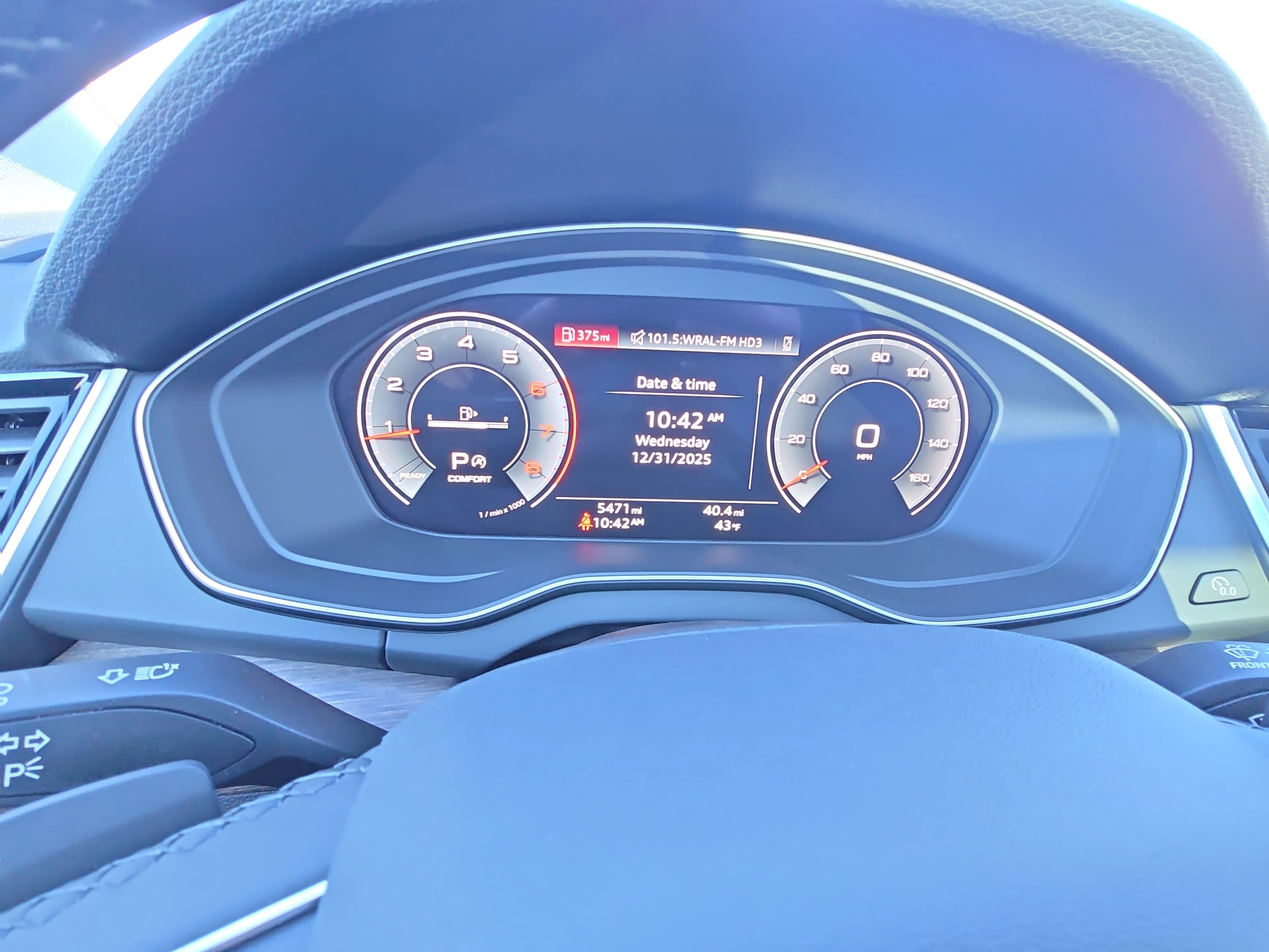 Certified 2025 Audi Q5 2.0T Premium w/ Convenience Plus Package image 17