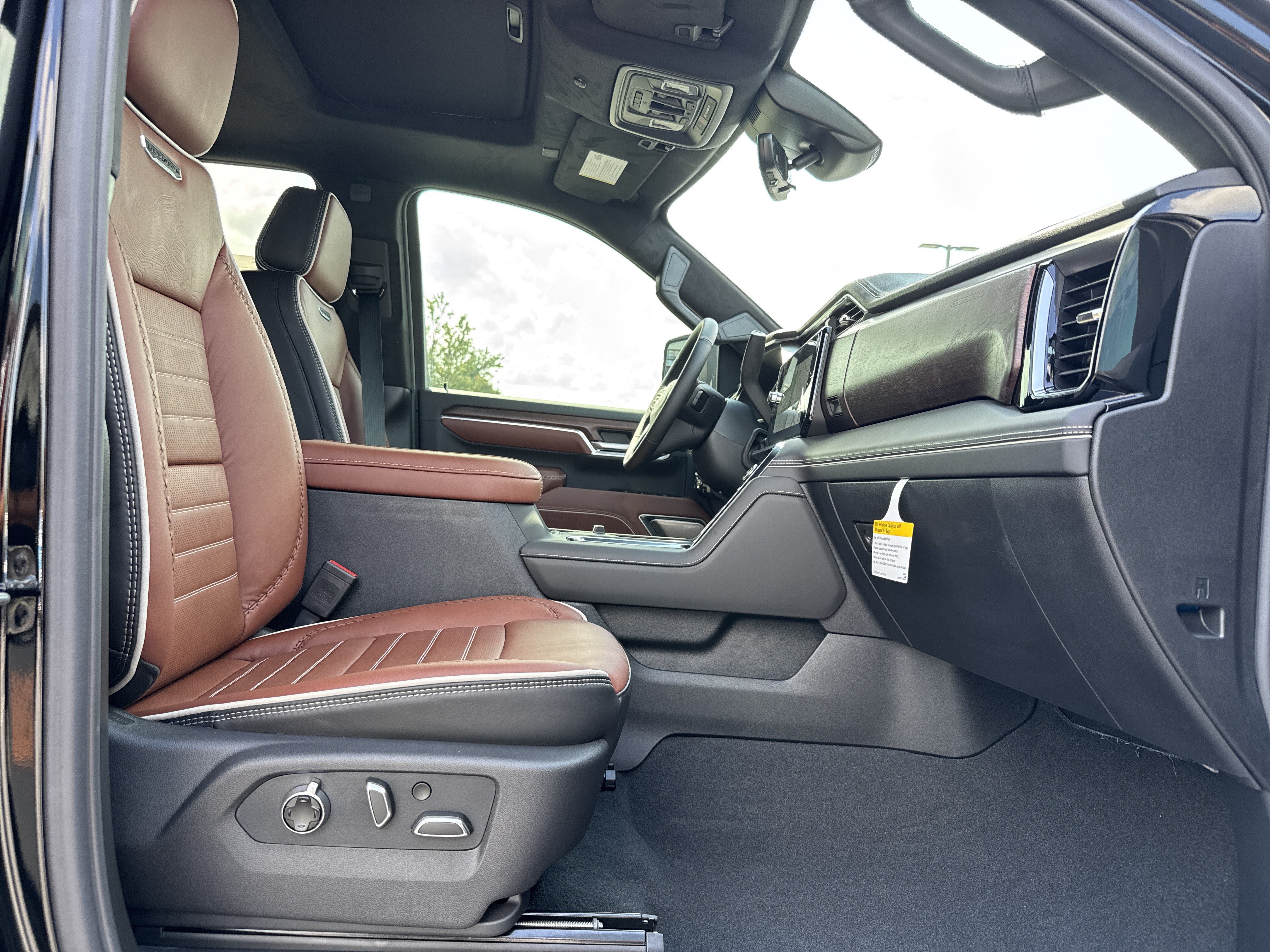 New 2026 GMC Sierra 2500 Denali Ultimate AWD/4WD image 32