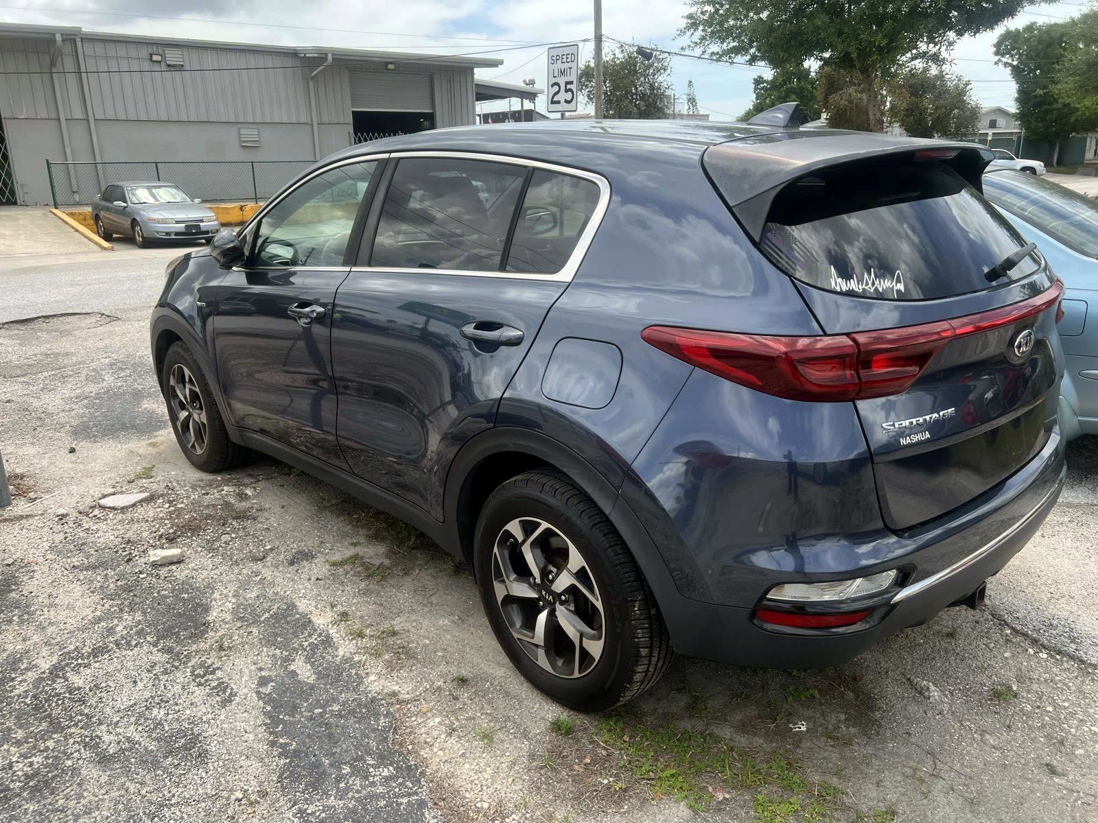 Used 2020 Kia Sportage LX w/ LX Popular Package image 5