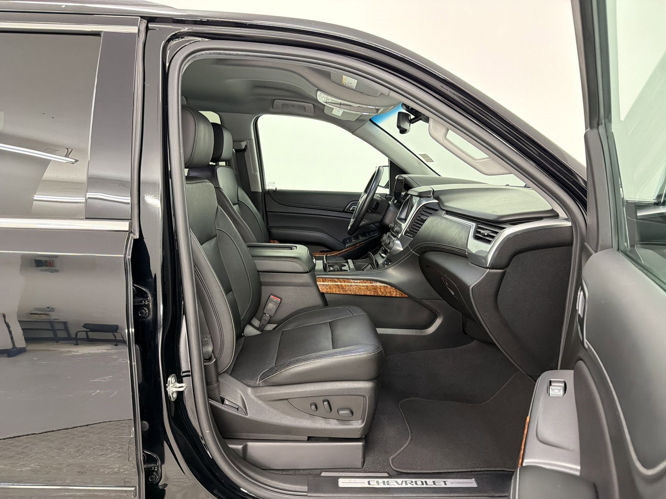 Used 2019 Chevrolet Tahoe Premier RWD image 27