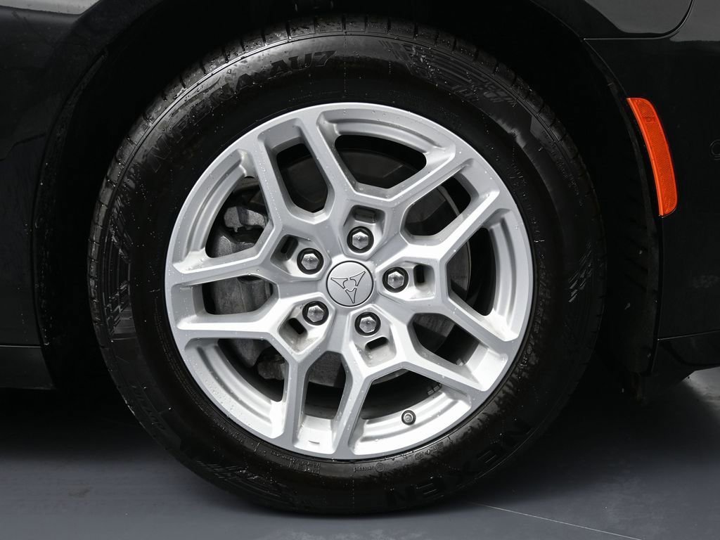 Used 2025 Dodge Charger R/T w/ Quick Order Package 25M R/T image 12