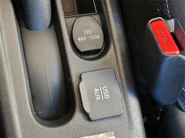 Used 2015 Nissan Versa Note SV image 13