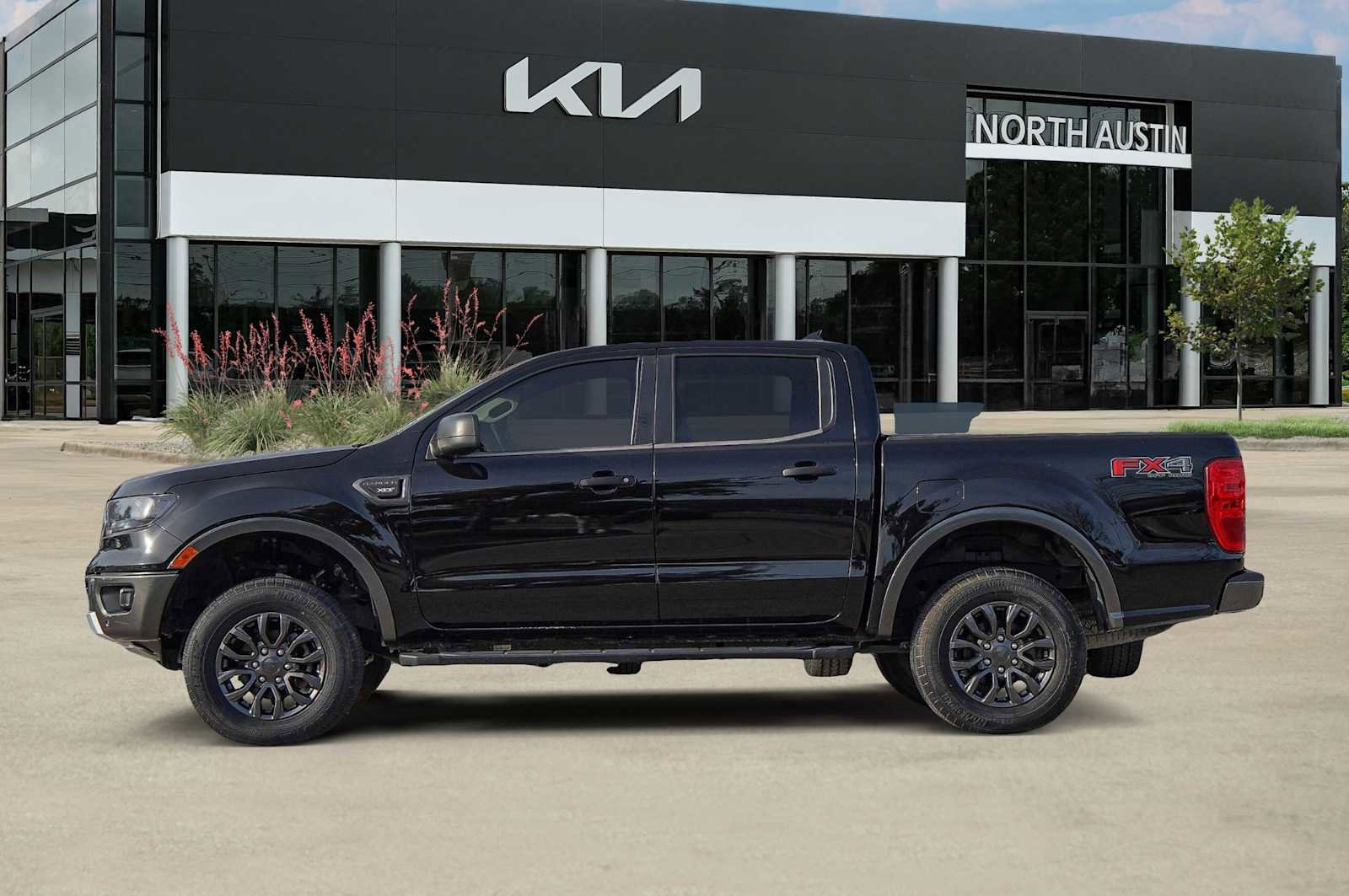 Used 2019 Ford Ranger XLT w/ Equipment Group 302A Luxury image 4