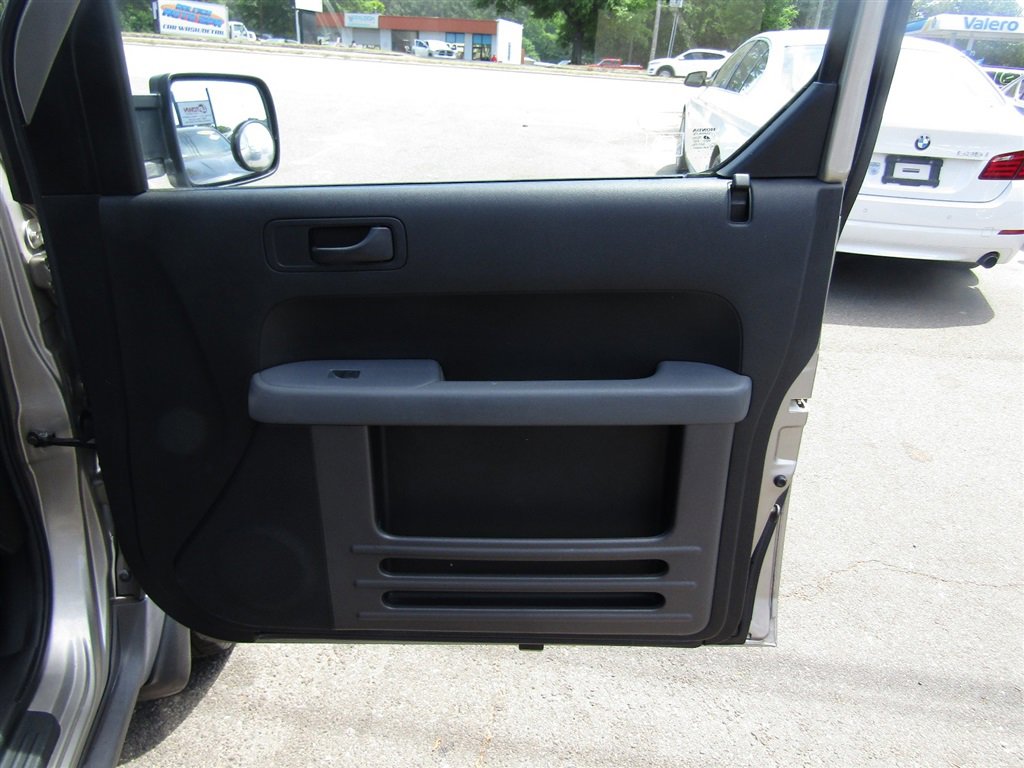 Used 2004 Honda Element EX image 19