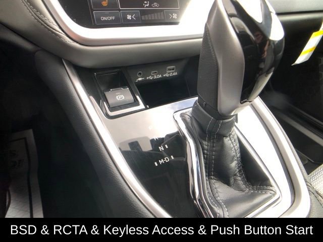 Used 2023 Subaru Outback Premium AWD/4WD image 18