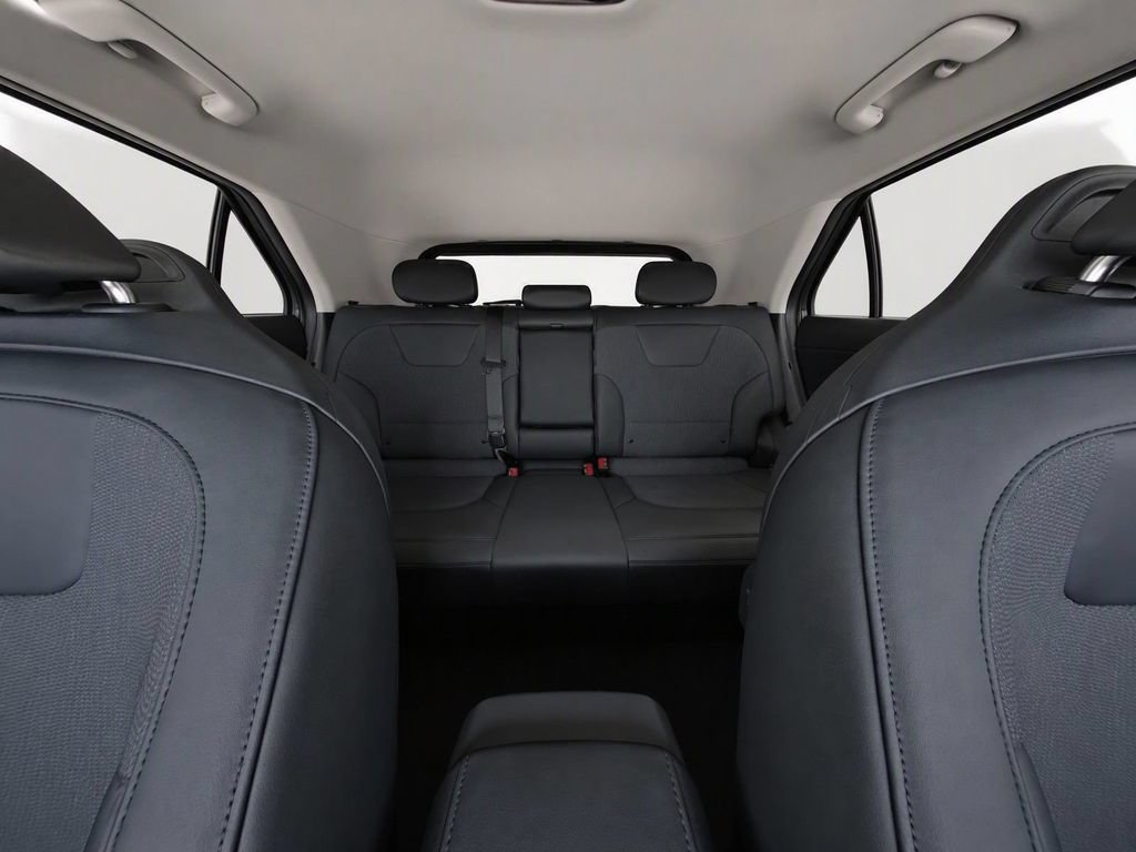 Certified 2023 Kia Niro Wind FWD image 32