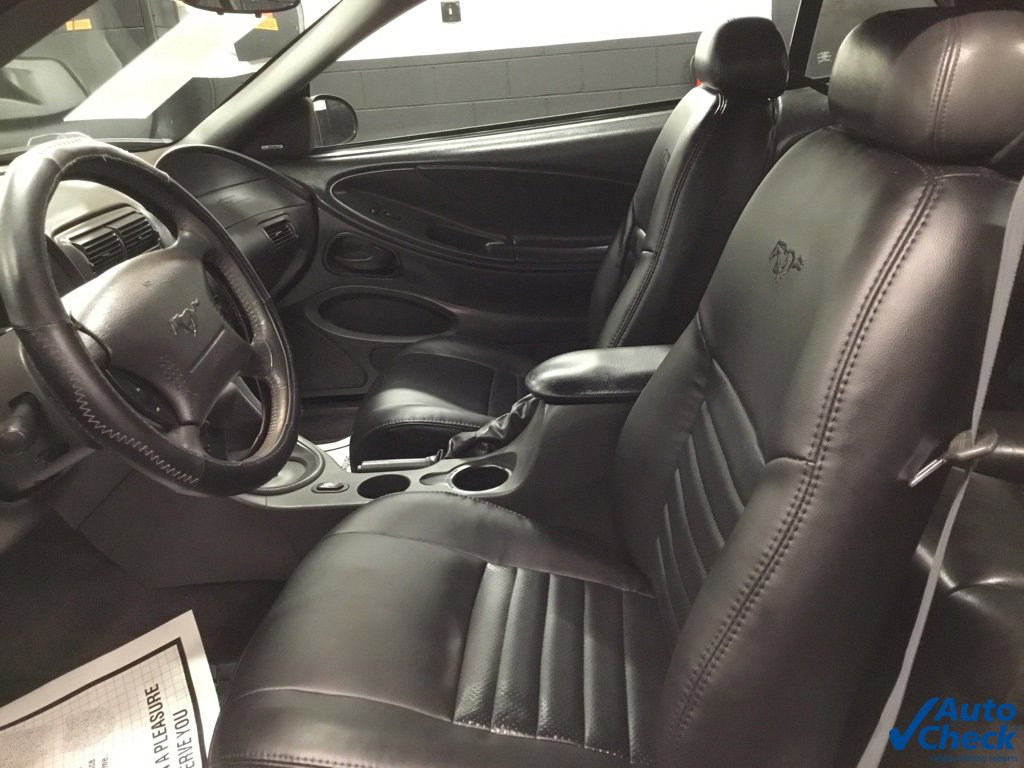 Used 2001 Ford Mustang GT image 32