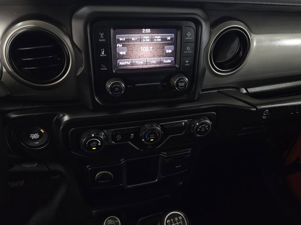 Used 2020 Jeep Wrangler Sport image 9