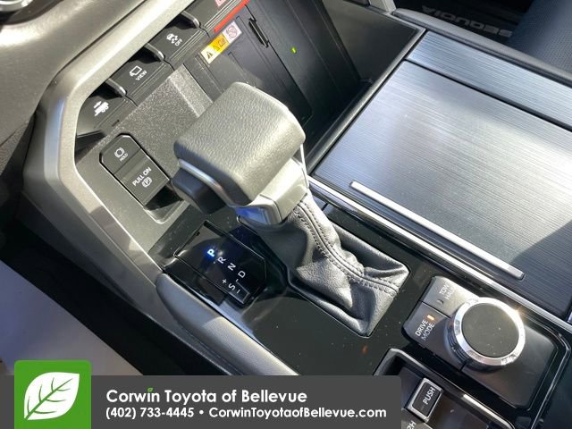 Certified 2024 Toyota Sequoia Platinum AWD/4WD image 15