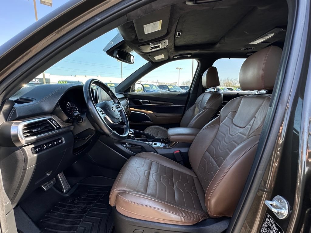 Used 2021 Kia Telluride SX w/ SX Prestige Package AWD/4WD image 19