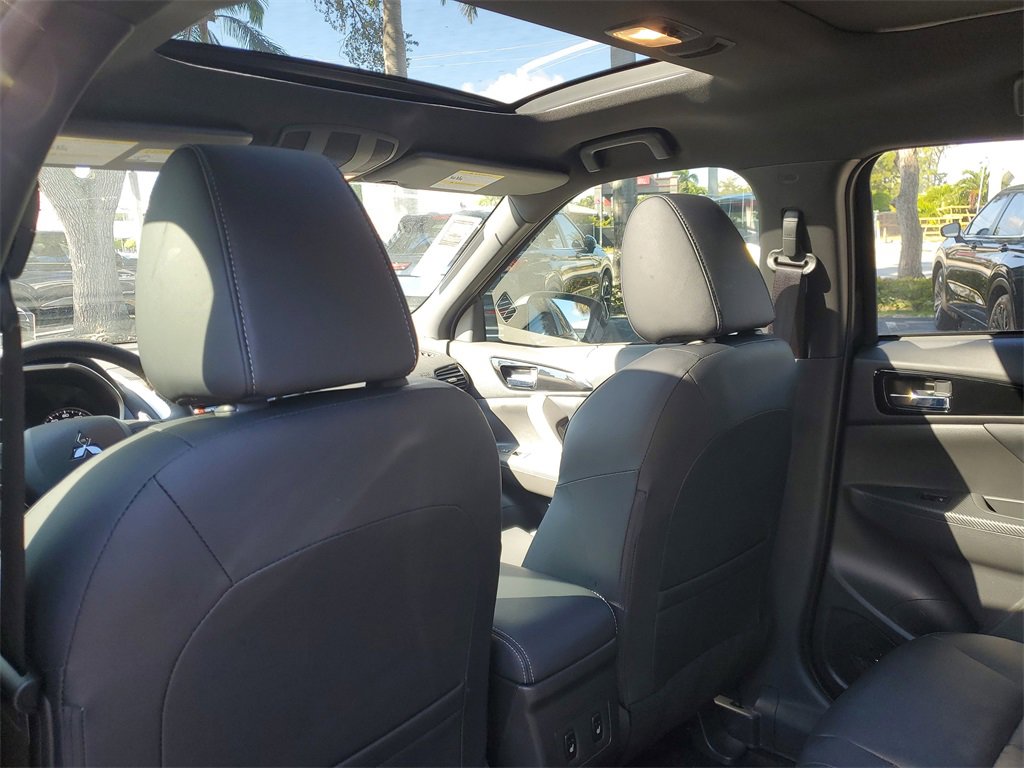 New 2026 Mitsubishi Eclipse Cross SEL image 13