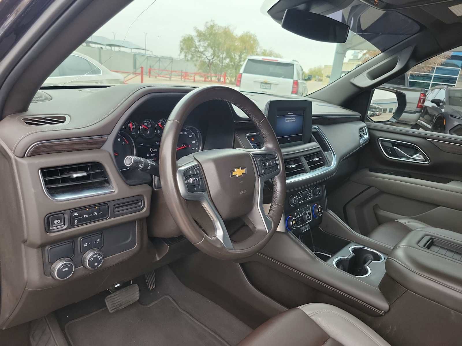 Used 2023 Chevrolet Tahoe LS image 2