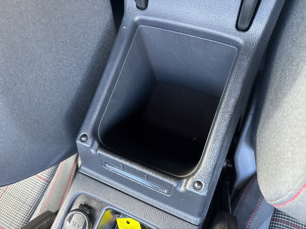 Used 2024 Volkswagen GTI SE image 37