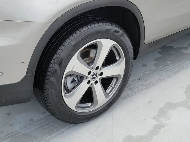 Used 2022 Mercedes-Benz GLC 300 image 7