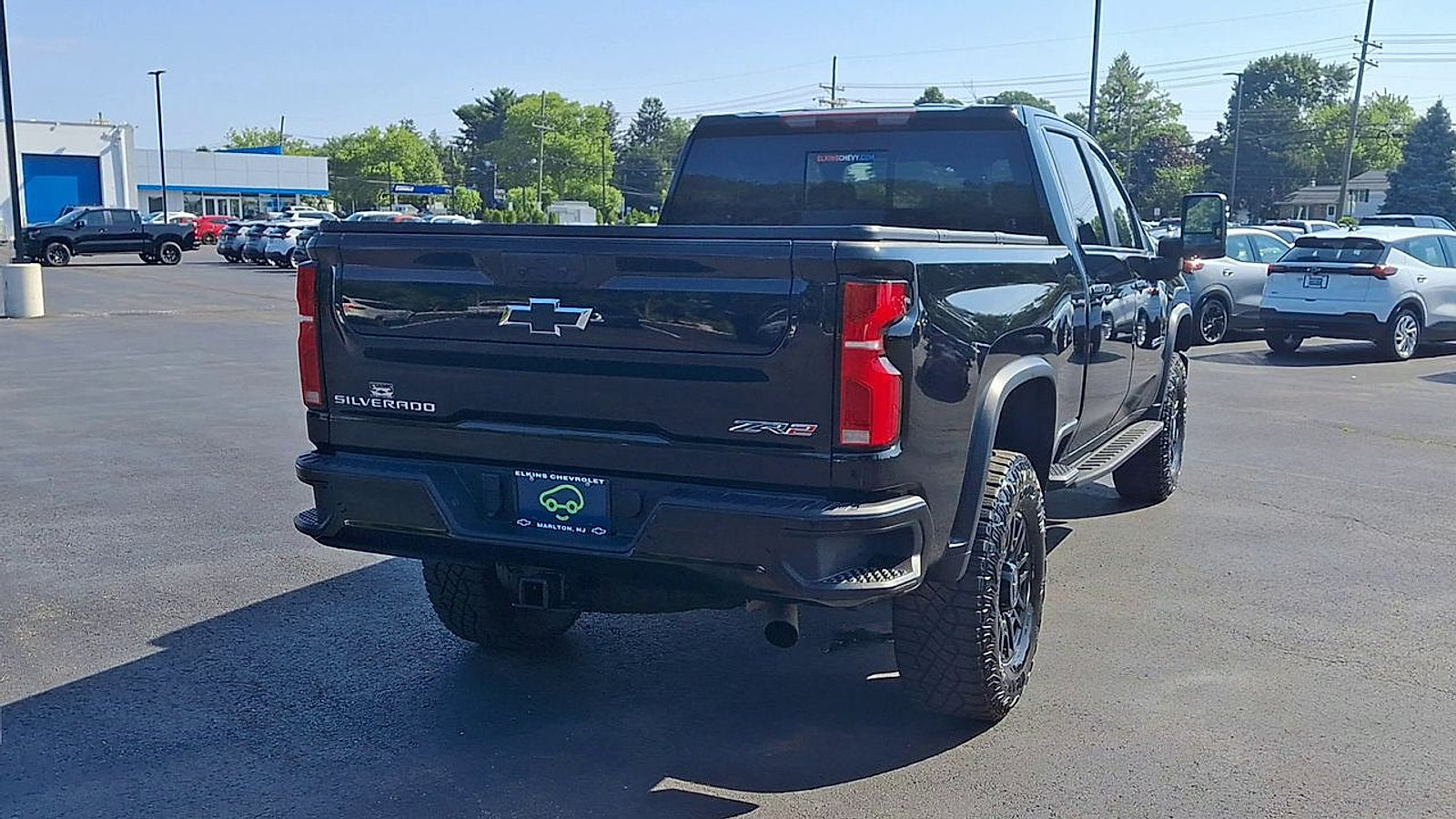 Certified 2024 Chevrolet Silverado 2500 ZR2 w/ Technology Package AWD/4WD image 2
