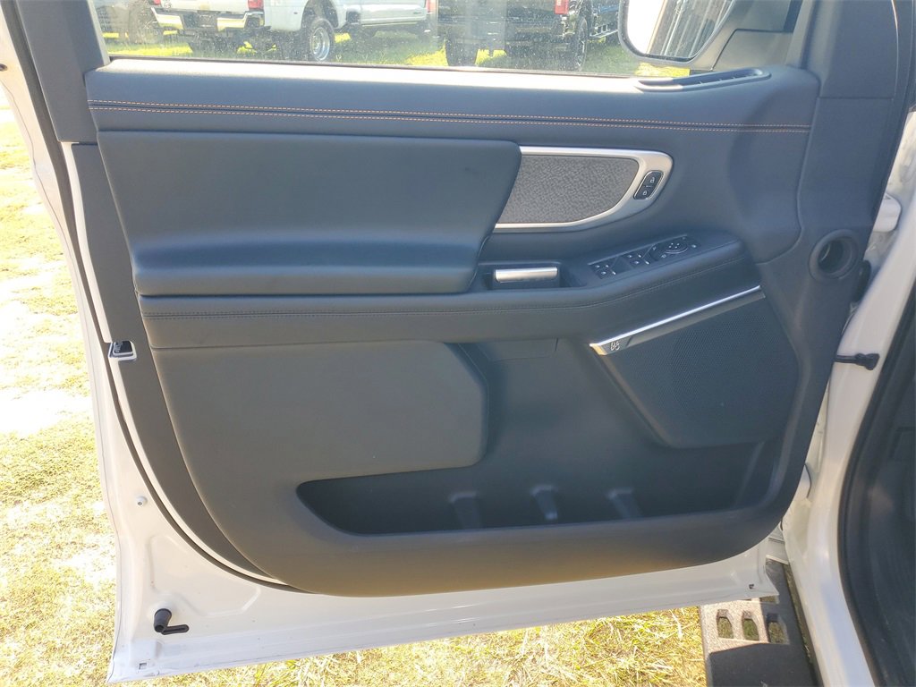 New 2025 Ford Expedition Tremor image 5