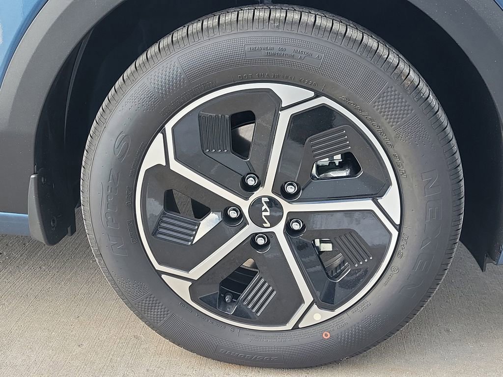 New 2026 Kia Niro EX image 14