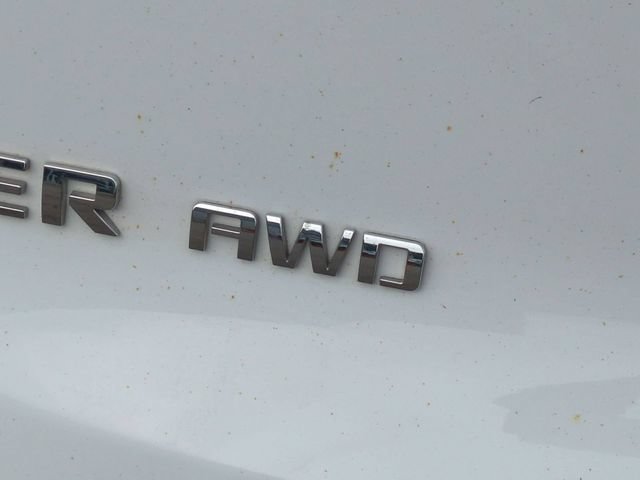 Used 2025 Chevrolet Blazer LT w/ Sound & Technology Package AWD/4WD image 9