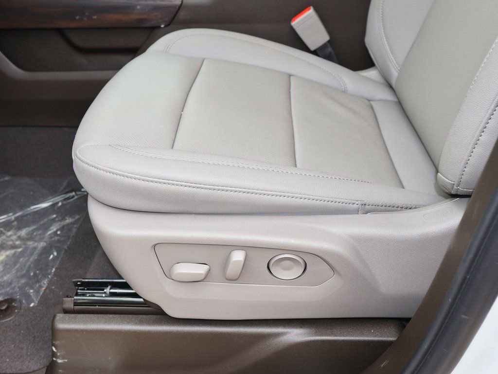 New 2026 GMC Sierra 2500 SLT w/ SLT Premium Package image 9