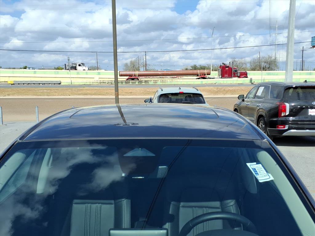 Used 2026 Honda HR-V EX-L image 10