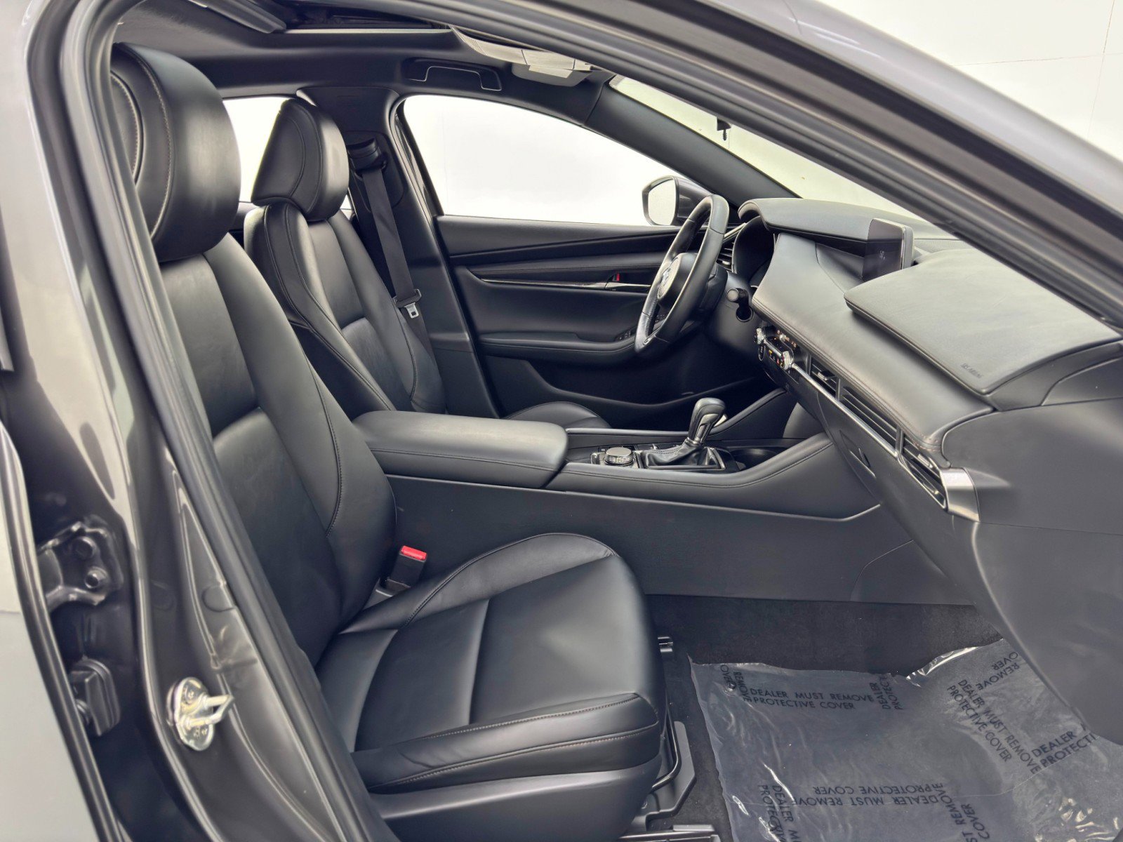 Used 2021 MAZDA MAZDA3 s image 15