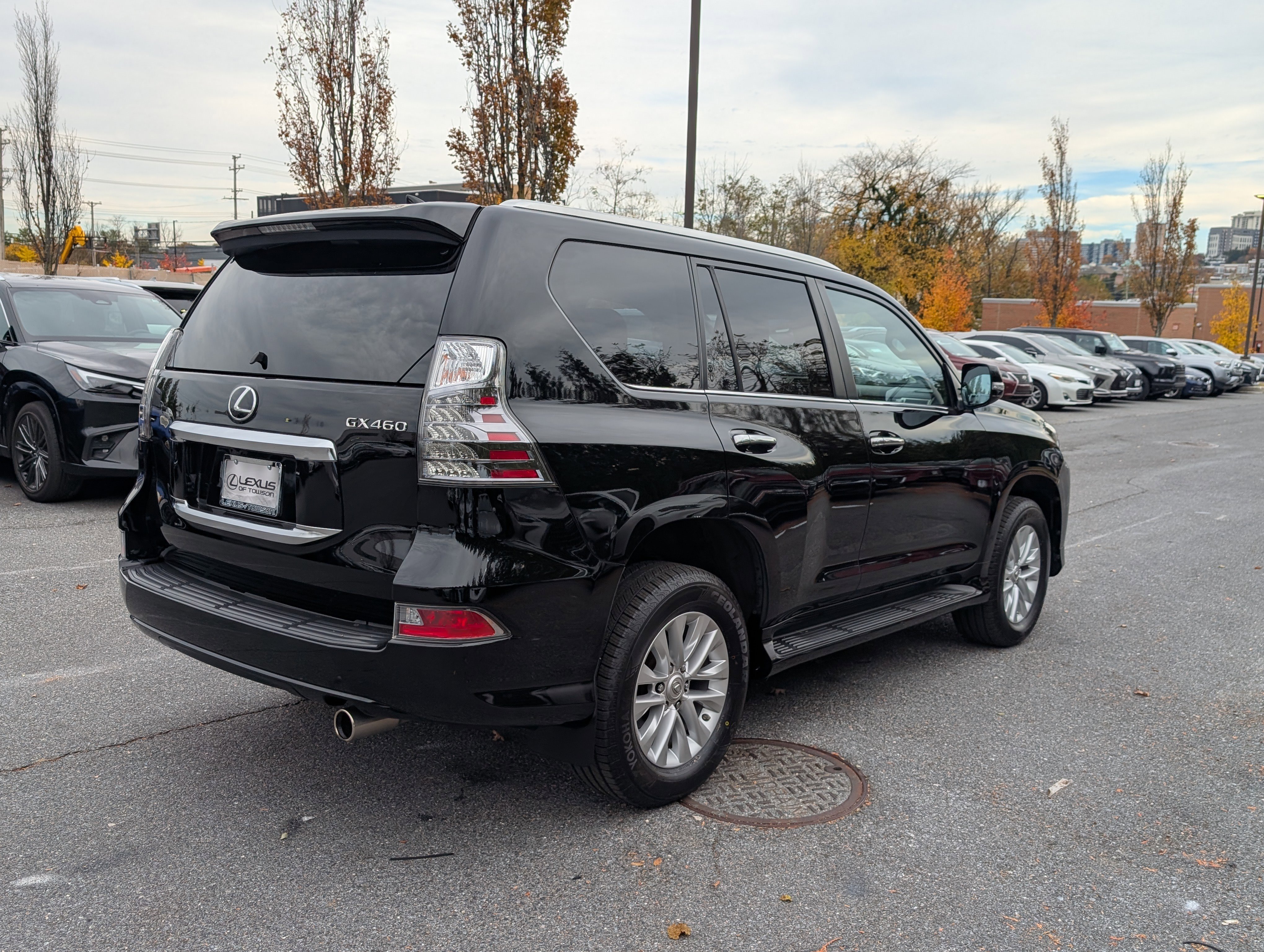 Certified 2021 Lexus GX 460 image 3