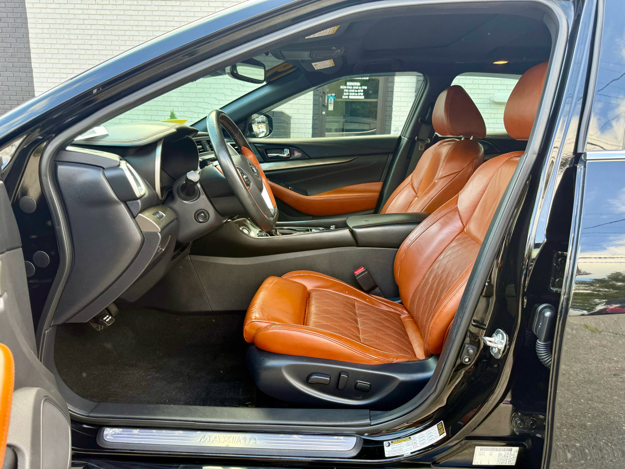 Used 2019 Nissan Maxima Platinum w/ Reserve Package image 15