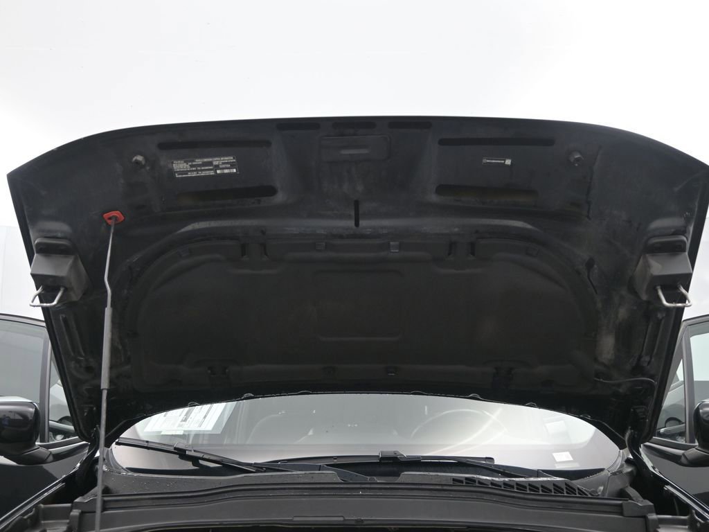 Used 2017 Jeep Renegade Latitude FWD image 21