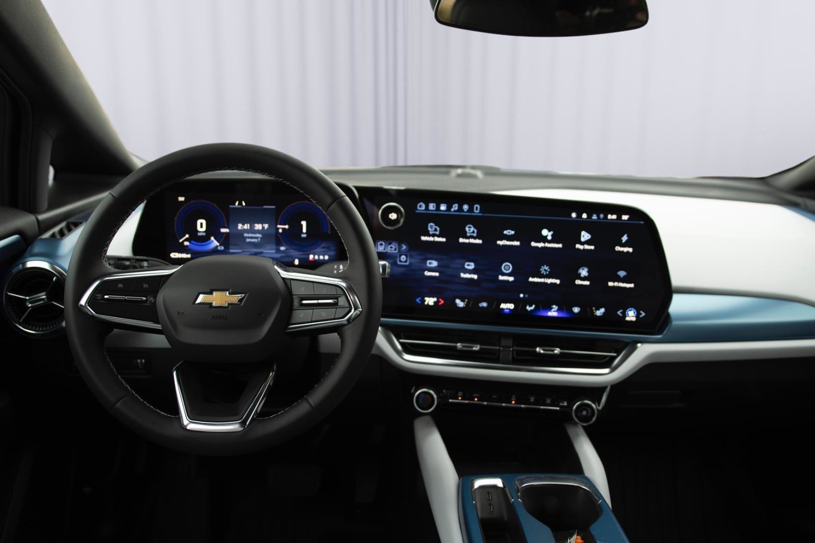 New 2026 Chevrolet Equinox EV LT image 13