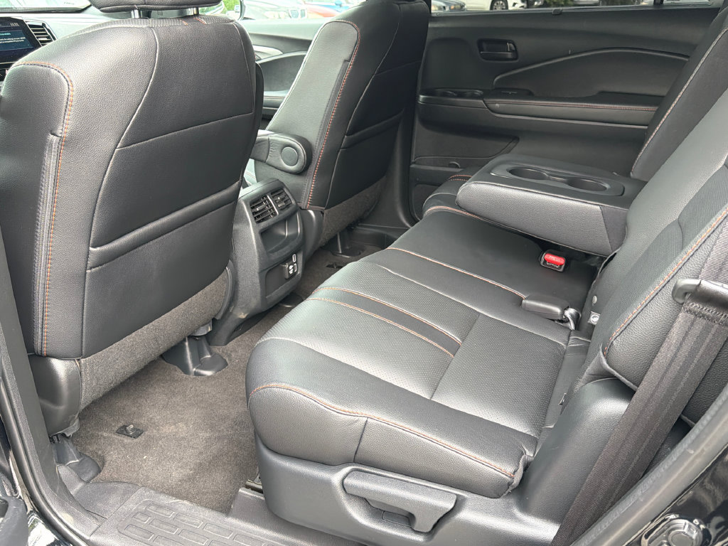 Used 2023 Honda Passport TrailSport image 18