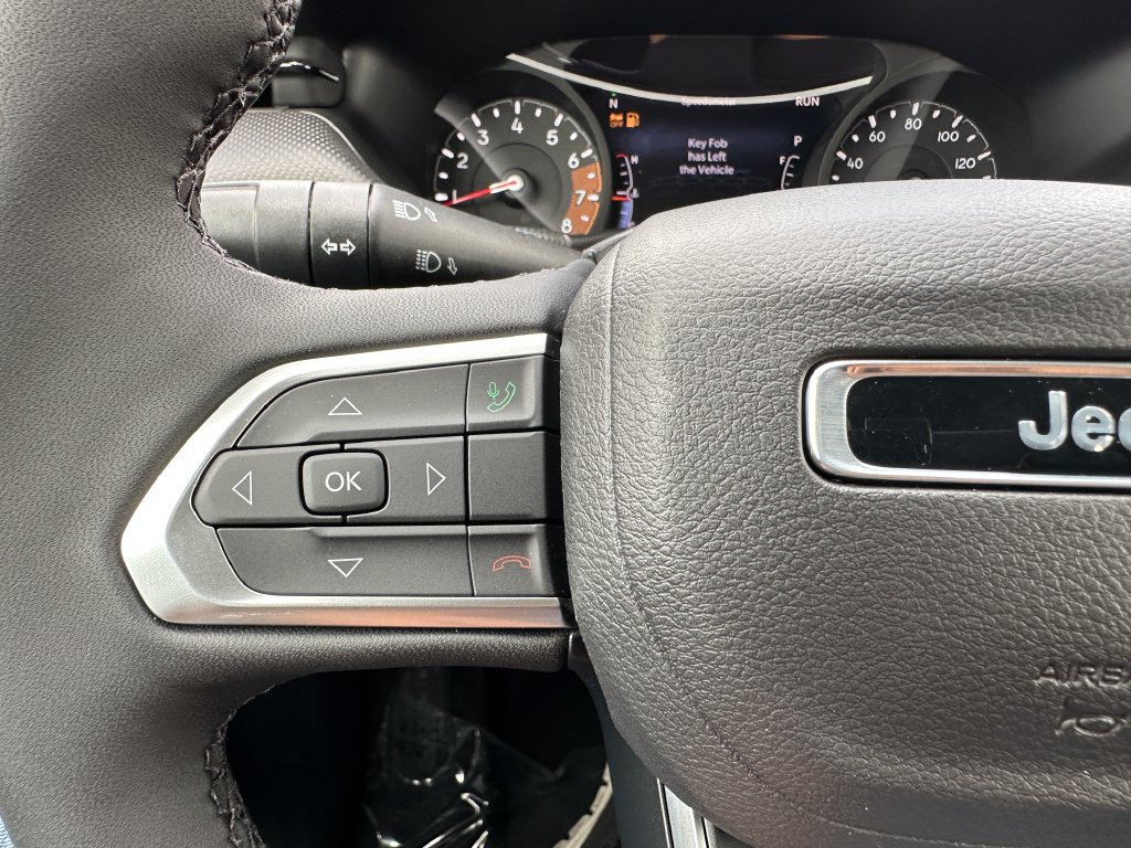 New 2026 Jeep Compass Latitude AWD/4WD image 23