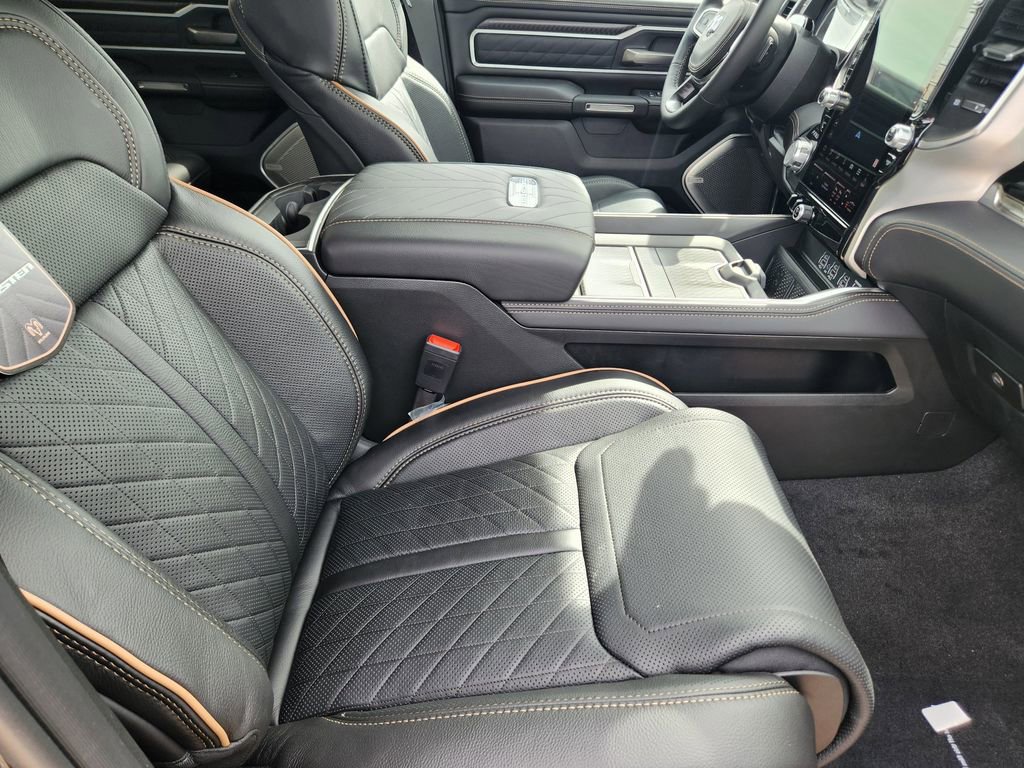 New 2026 RAM 1500 Tungsten w/ Trailer Tow Group image 10