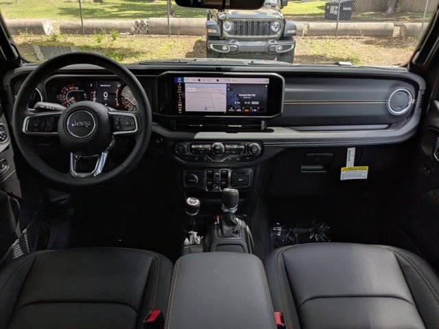 New 2026 Jeep Wrangler Unlimited Sahara AWD/4WD image 15