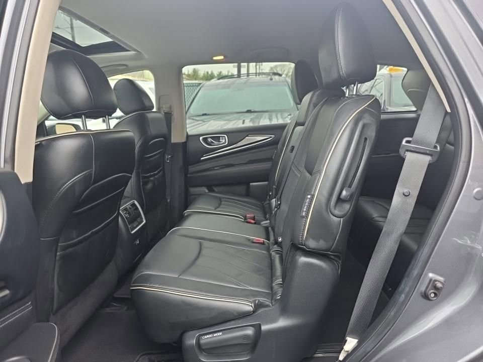 Used 2019 INFINITI QX60 Luxe w/ Essential Package AWD/4WD image 6