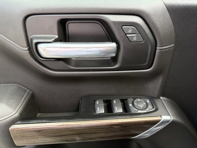 Used 2019 Chevrolet Silverado 1500 RST image 13