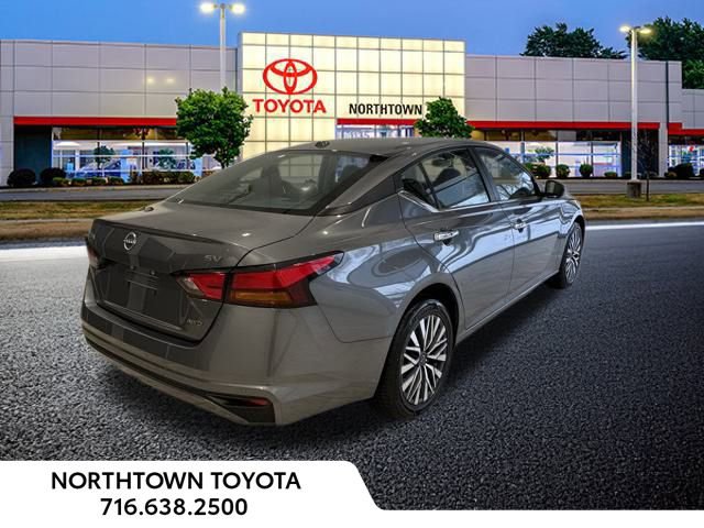 Used 2024 Nissan Altima 2.5 SV image 27