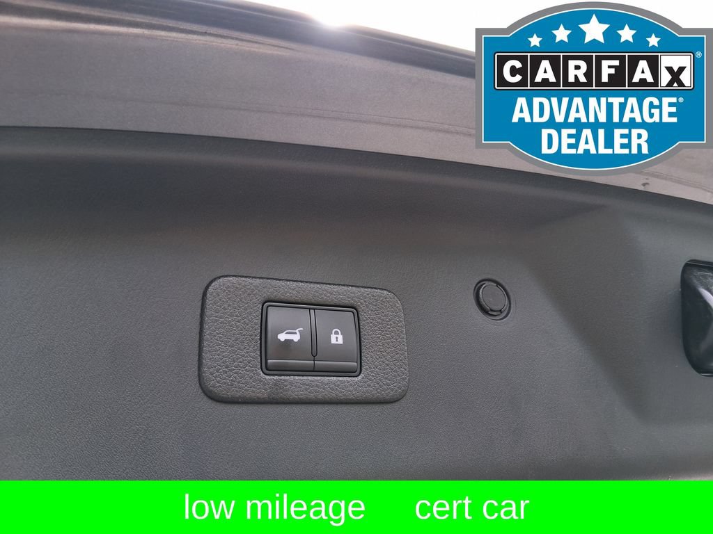 Certified 2024 Nissan Armada SL w/ Captain's Chairs Package AWD/4WD image 36