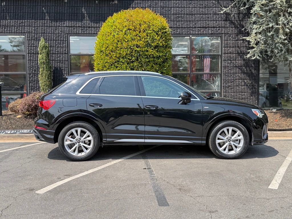 Used 2023 Audi Q3 2.0T Premium AWD/4WD image 21
