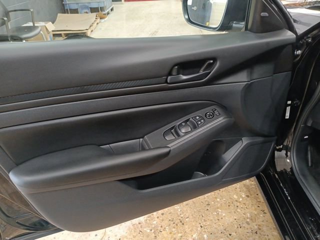 Certified 2025 Nissan Altima 2.5 S image 10