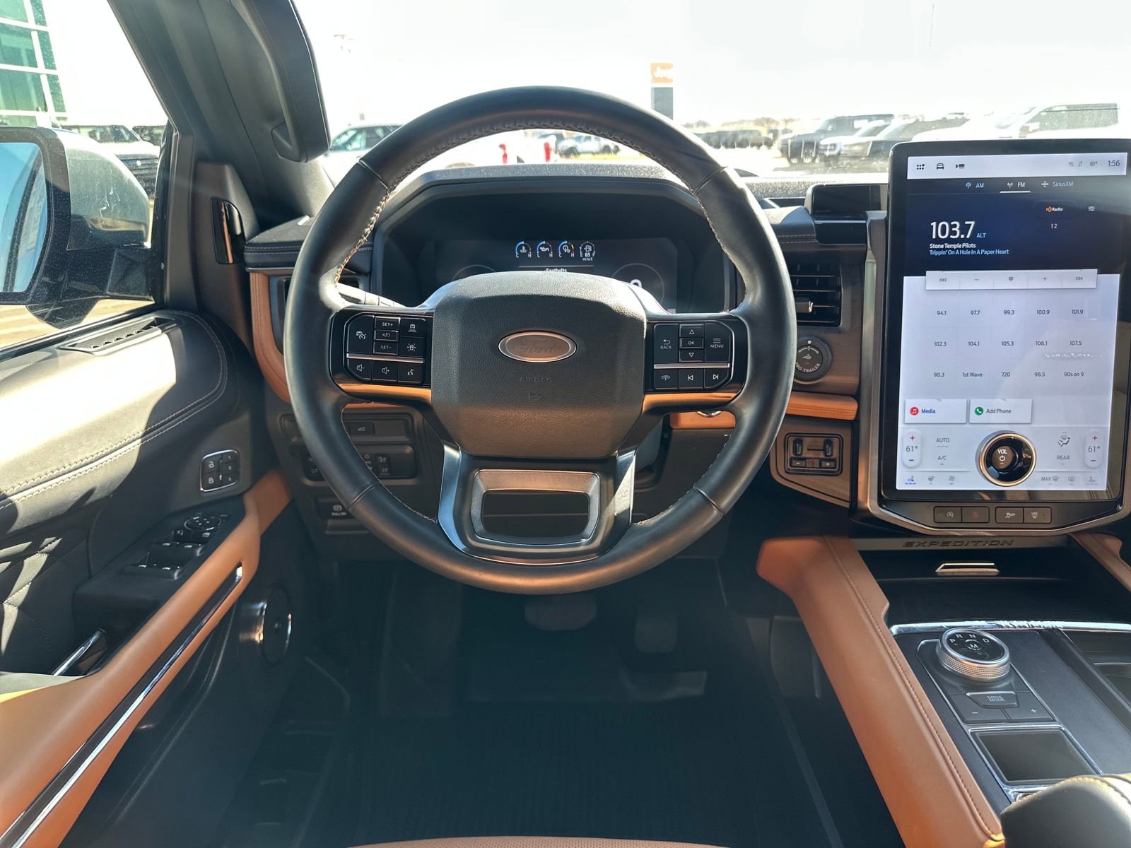 Used 2024 Ford Expedition Max Platinum image 14