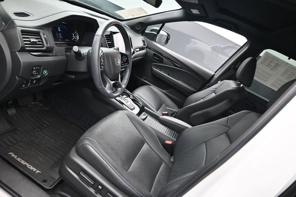 Used 2023 Honda Passport Elite image 21